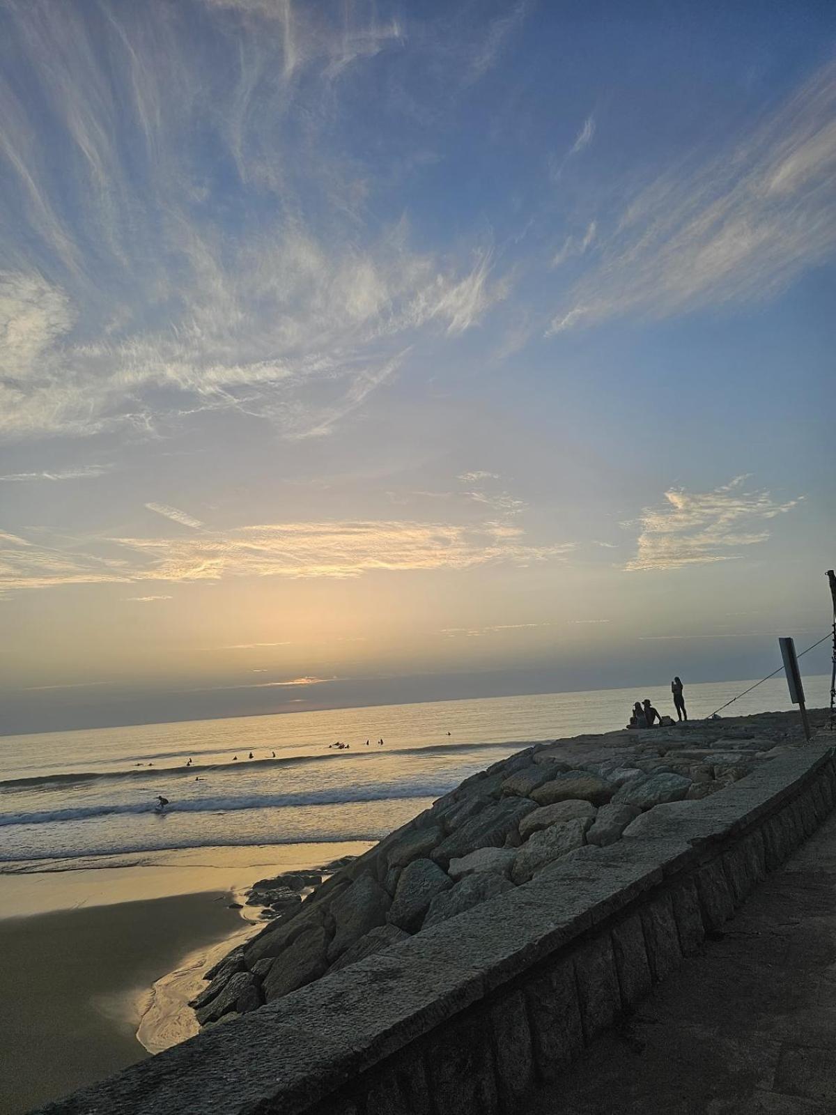 T1 Praia Areia Branca Lourinha  Luaran gambar
