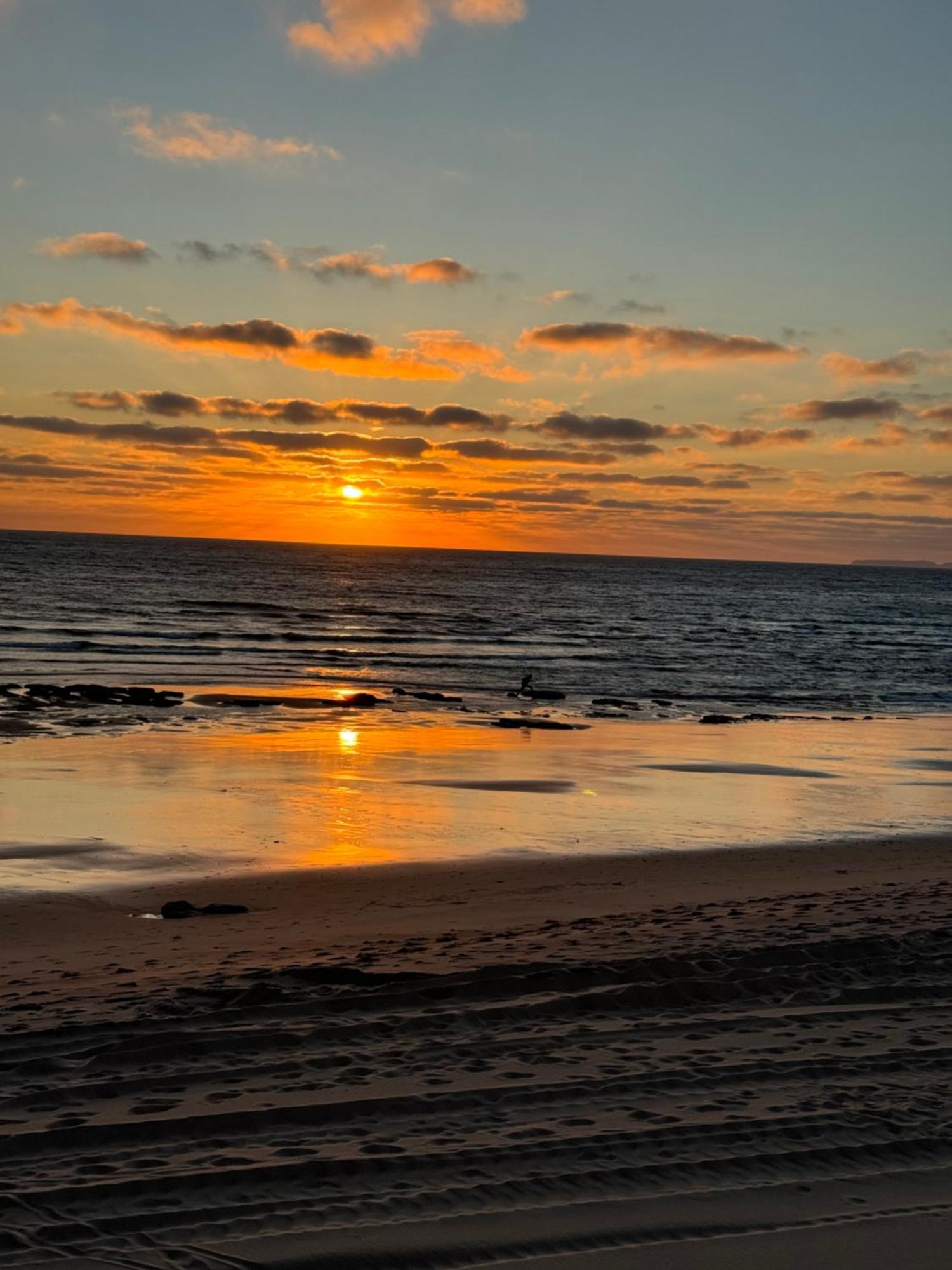 T1 Praia Areia Branca Lourinha  Luaran gambar